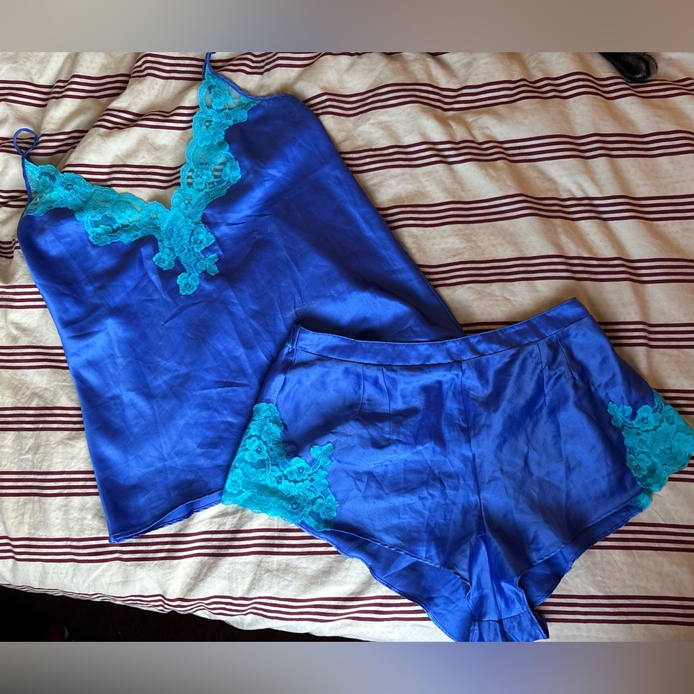 Blue Lace Trim Set